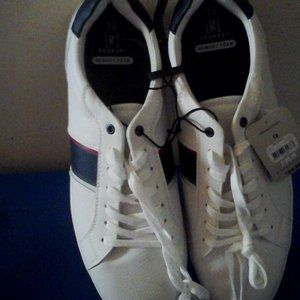 George memory foam sneakers.